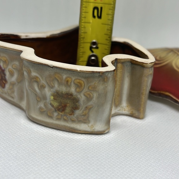 Butterfly ceramic trinket box 3” long 1” deep - Picture 7 of 11